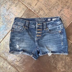 Miss me denim shorts size 24